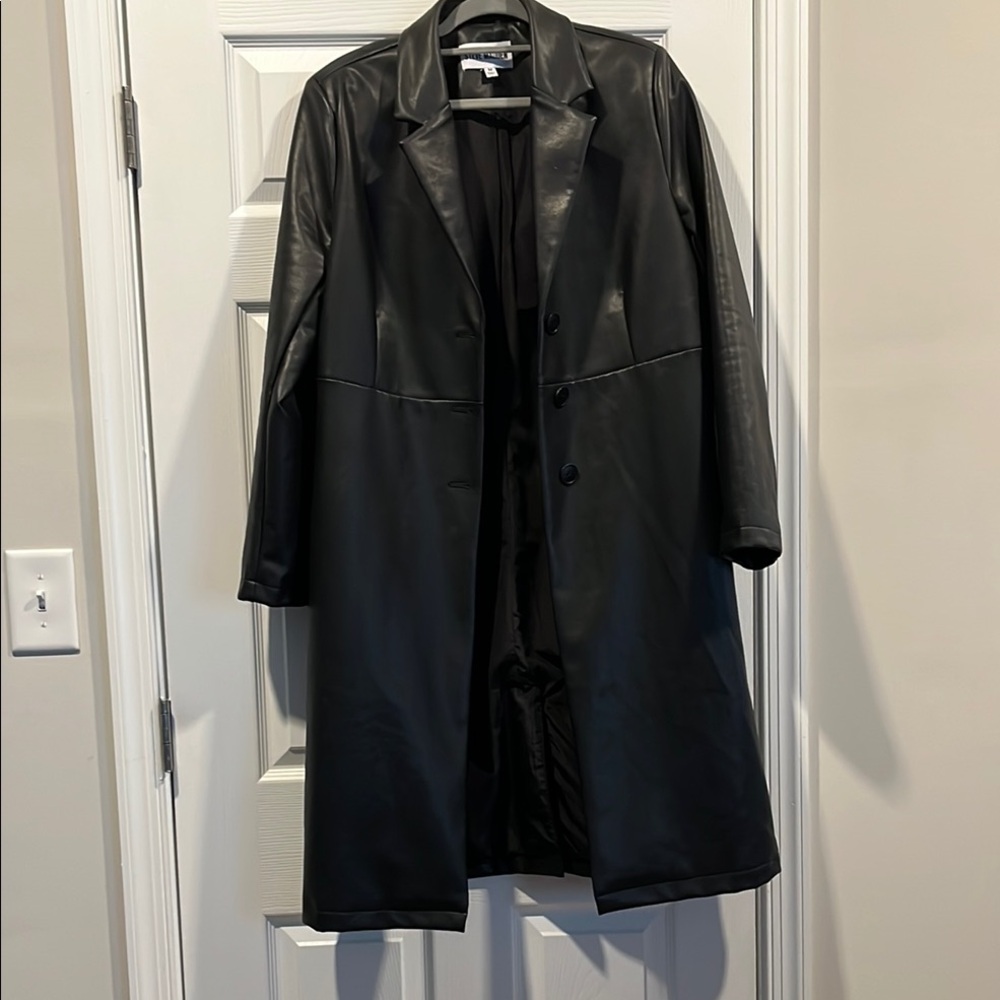 Steve Madden Black Leather coat. Faux leather size M. Like new condition